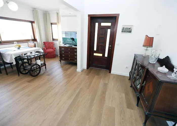 A Corte Azenhas * ヴァレンサ